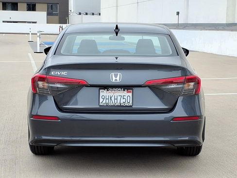 Used 2023 Honda Civic LX image 5