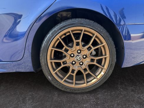 Used 2023 Toyota Camry SE image 9