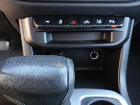 Used 2021 Chevrolet Colorado LT w/ Redline Special Edition image 37