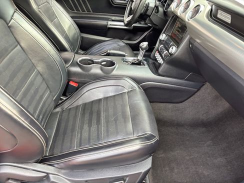 Used 2015 Ford Mustang GT Premium w/ Equipment Group 401A image 19