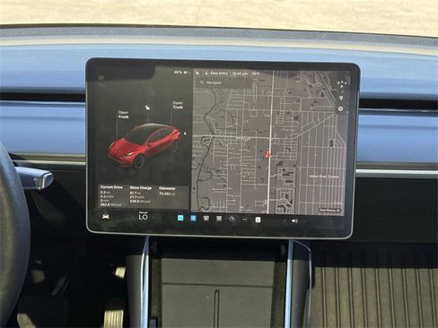 Used 2021 Tesla Model Y Long Range image 19