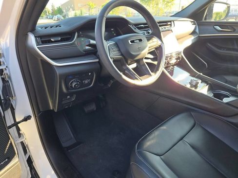 Used 2024 Jeep Grand Cherokee Limited 4xe AWD/4WD image 20