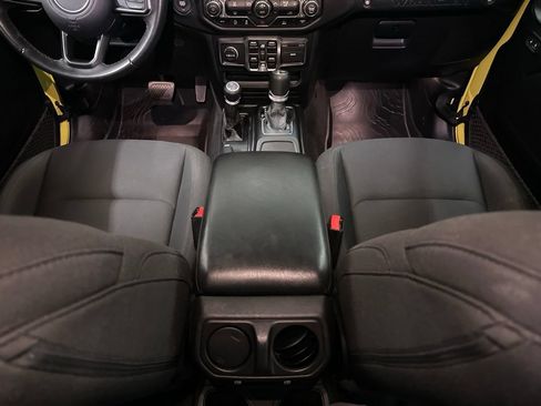 Used 2022 Jeep Wrangler Unlimited Sport AWD/4WD image 56