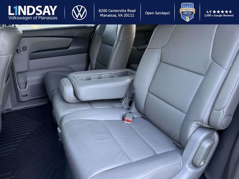 Used 2015 Honda Odyssey Touring image 10