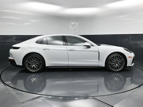 New 2026 Porsche Panamera 4 image 9