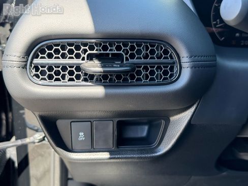 Used 2026 Honda HR-V LX image 15