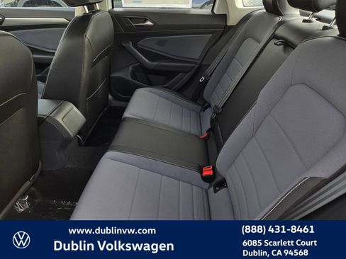 New 2026 Volkswagen Jetta SE image 10