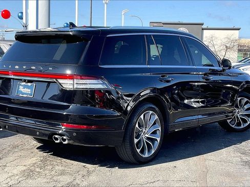 Used 2021 Lincoln Aviator Grand Touring image 11