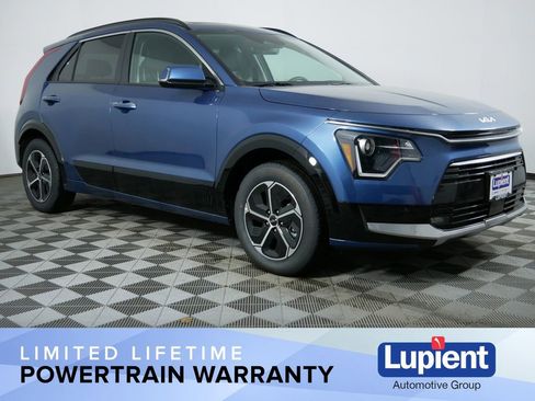 New 2026 Kia Niro SX image 1