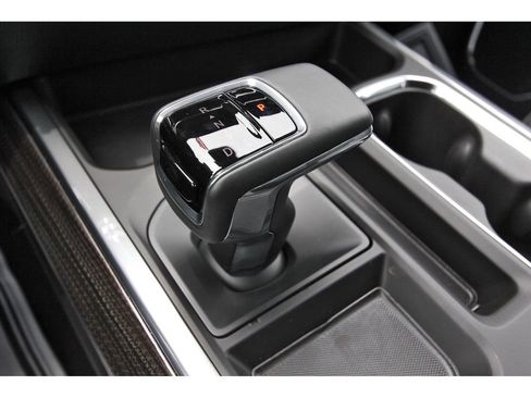 Used 2026 Chevrolet Silverado 1500 LT Trail Boss w/ LT Trail Boss Premium Package AWD/4WD image 27