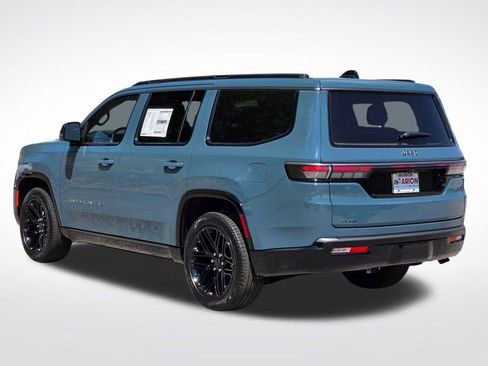 New 2026 Jeep Grand Wagoneer Limited AWD/4WD image 17