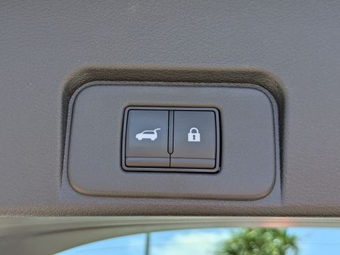 Certified 2023 Nissan Rogue SL w/ SL Premium Package FWD image 14