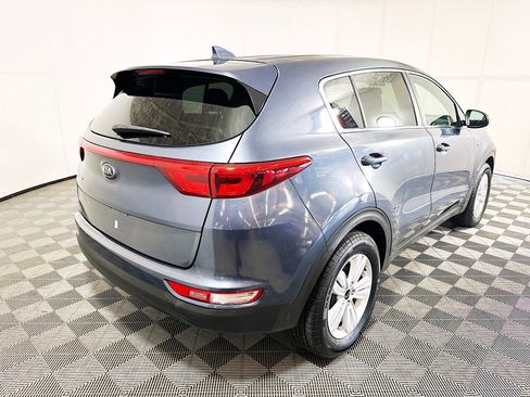 Used 2018 Kia Sportage LX AWD/4WD image 3