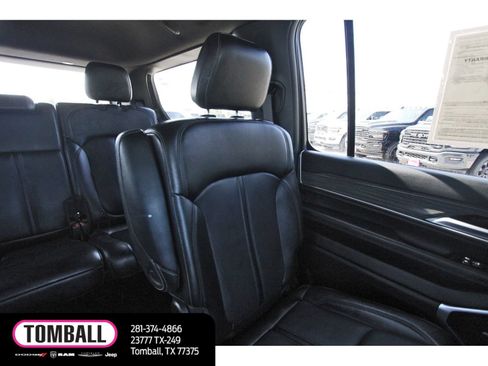 Used 2024 Jeep Wagoneer Series II AWD/4WD image 12