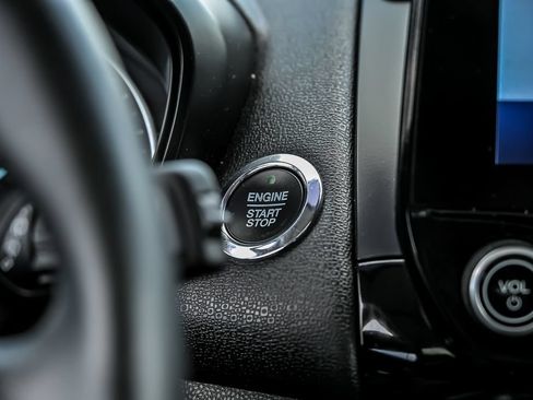 Used 2020 Ford EcoSport Titanium AWD/4WD image 22