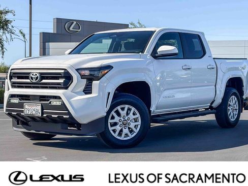 Used 2024 Toyota Tacoma SR5 image 1
