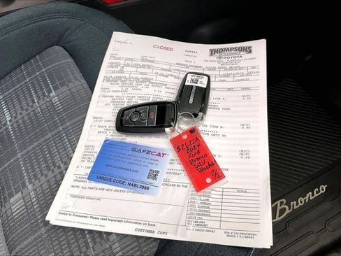 Used 2024 Ford Bronco Heritage Edition image 11