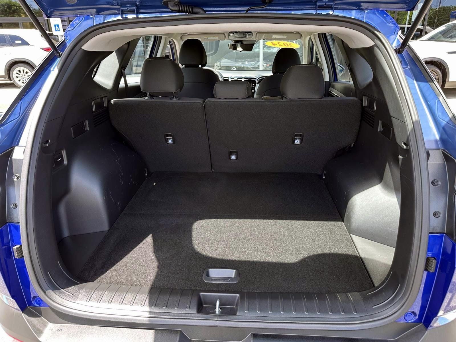 Used 2024 Hyundai Tucson SE AWD/4WD image 7