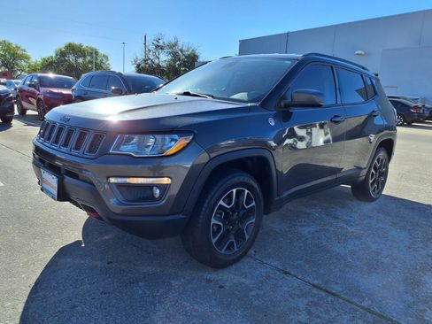 Used 2019 Jeep Compass Trailhawk image 21