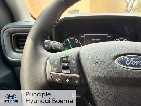 Used 2024 Ford Maverick Lariat w/ Black Appearance Package FWD image 23