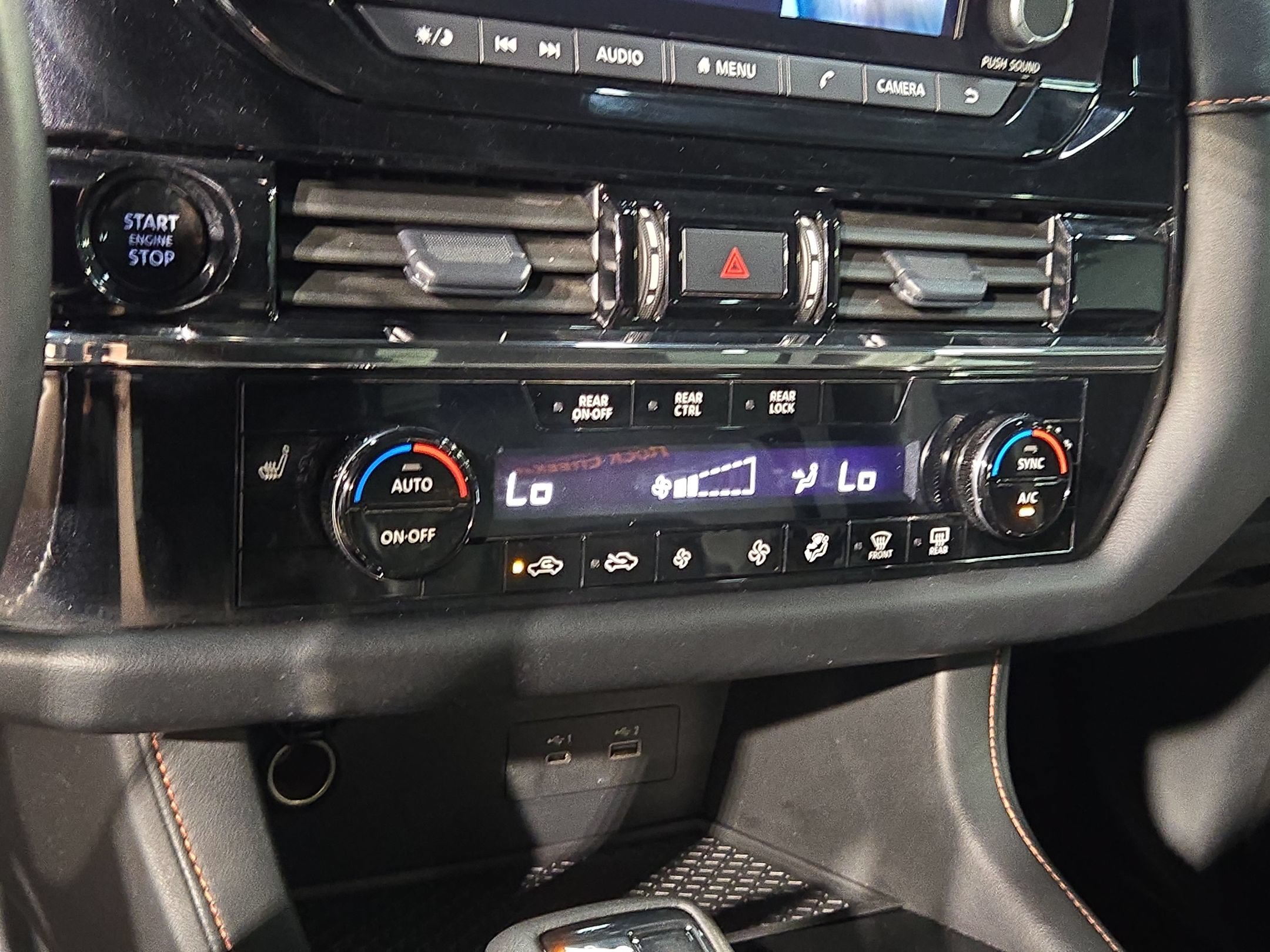 Used 2025 Nissan Pathfinder Rock Creek AWD/4WD image 31