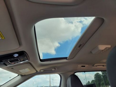 New 2026 Kia Carnival SX Prestige image 10