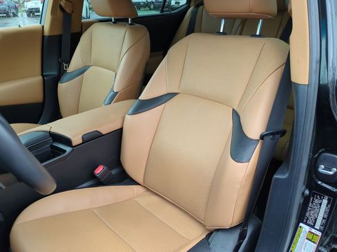 Used 2022 Lexus ES 300h w/ Premium Package image 11