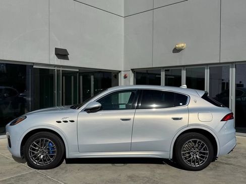 Certified 2023 Maserati Grecale Folgore AWD/4WD image 5