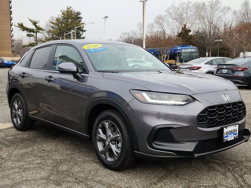 Certified 2026 Honda HR-V LX image 3