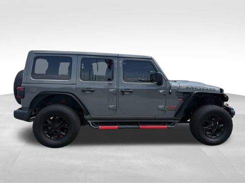 Used 2019 Jeep Wrangler Unlimited Sahara w/ Quick Order Package 24M Moab AWD/4WD image 26