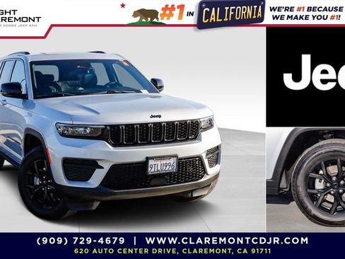 Used 2025 Jeep Grand Cherokee Altitude AWD/4WD image 1