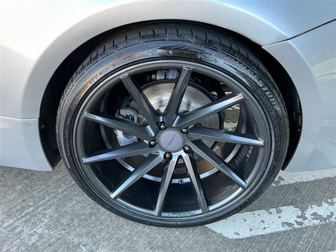 Used 2016 Lexus RC 200t image 25