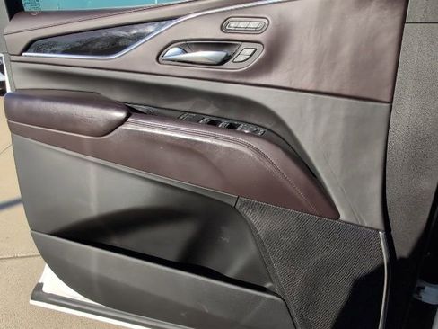 Used 2021 Cadillac Escalade Sport Platinum image 18