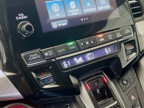 Used 2019 Honda Odyssey EX-L image 12