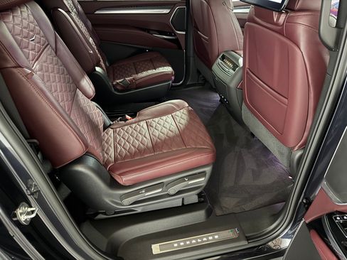 New 2026 Cadillac Escalade ESV Luxury w/ Touring Package image 54