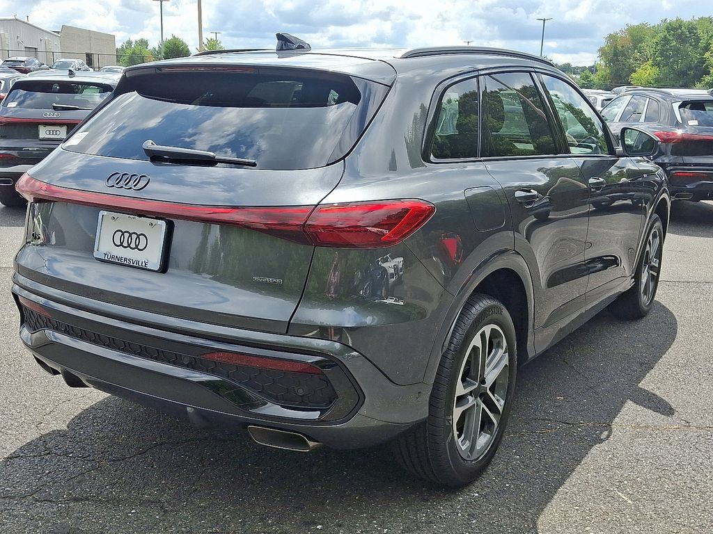 New 2026 Audi Q5 2.0T AWD/4WD image 4