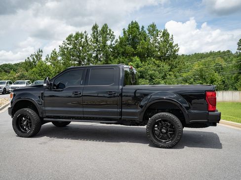 Used 2022 Ford F350 Lariat w/ Tremor Off-Road Package AWD/4WD image 7
