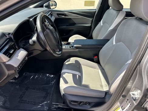 Certified 2025 Toyota Camry SE w/ Convenience Package FWD image 32