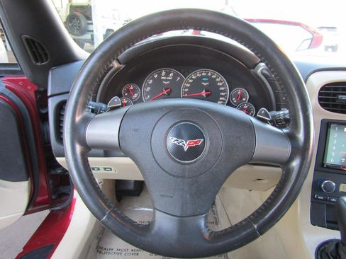Used 2007 Chevrolet Corvette Coupe w/ Preferred Equipment Group image 14