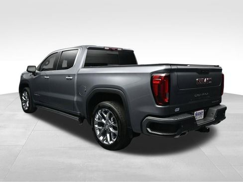 Used 2022 GMC Sierra 1500 Denali w/ Denali Reserve Package AWD/4WD image 3