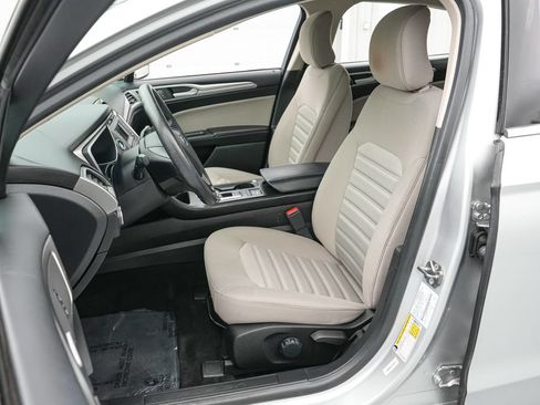 Certified 2018 Ford Fusion S FWD image 11