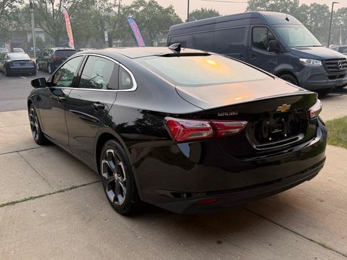 Used 2022 Chevrolet Malibu LT FWD image 5