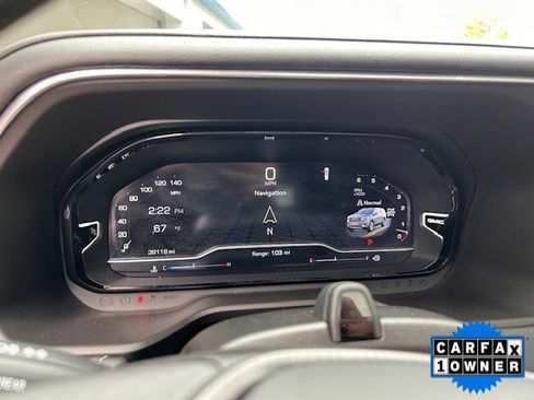 Used 2023 GMC Yukon XL Denali Ultimate image 6