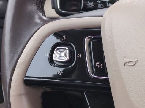 Used 2022 Lincoln Corsair Reserve w/ Equipment Group 201A image 24