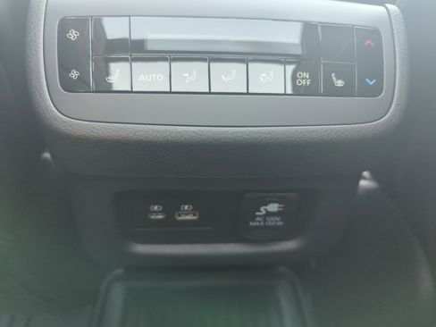 New 2025 Nissan Pathfinder Platinum w/ Cargo Package image 12