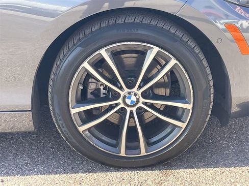 Used 2018 BMW 230i Convertible image 9