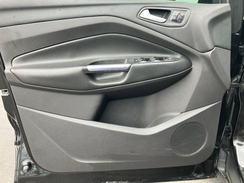 Used 2015 Ford Escape Titanium AWD/4WD image 13
