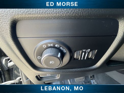 Used 2023 Jeep Grand Cherokee L Limited w/ Luxury Tech Group II AWD/4WD image 17