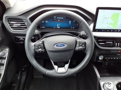 Certified 2023 Ford Escape Platinum w/ Premium Technology Package AWD/4WD image 12
