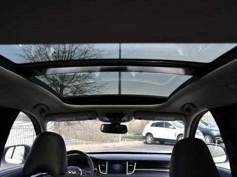 Used 2022 INFINITI QX50 Luxe image 27